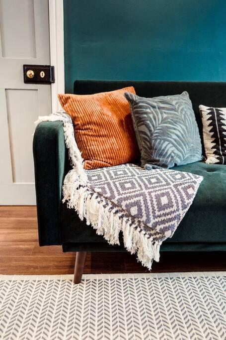 Artistic Hideaway Within York's Ancient Walls York