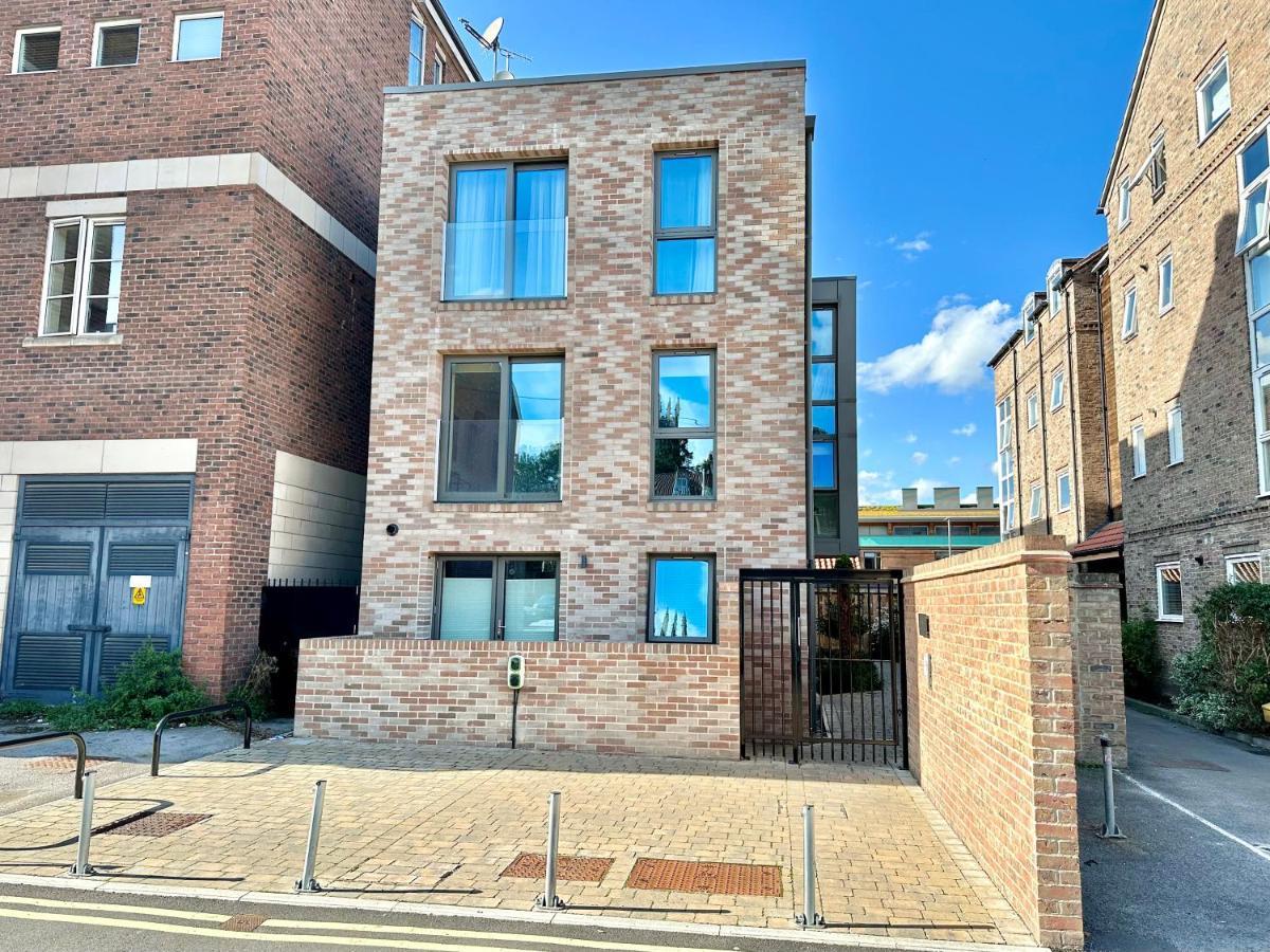Bootham Row No 8 Apartment *