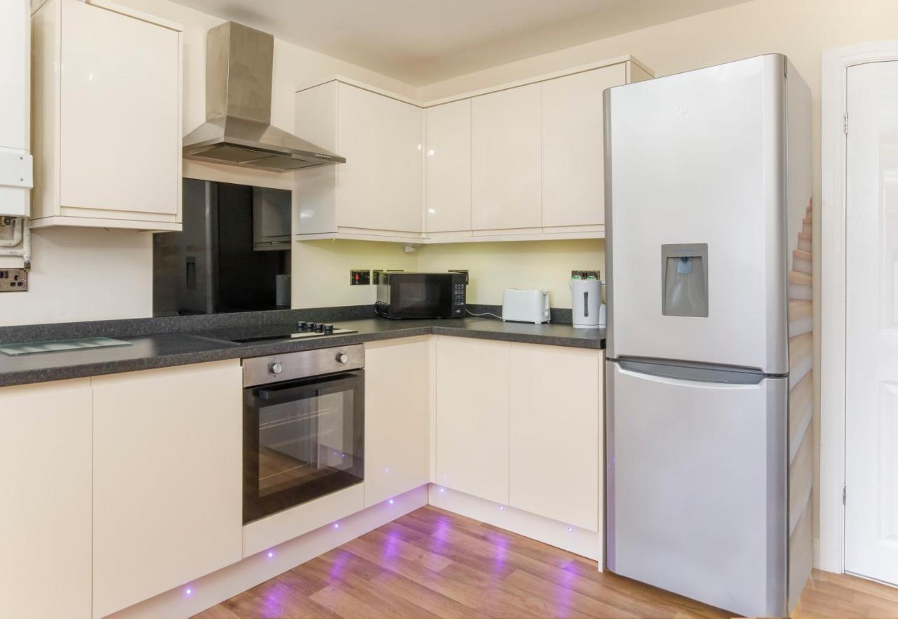 Apartment Drake St, Close To Station And Centre *