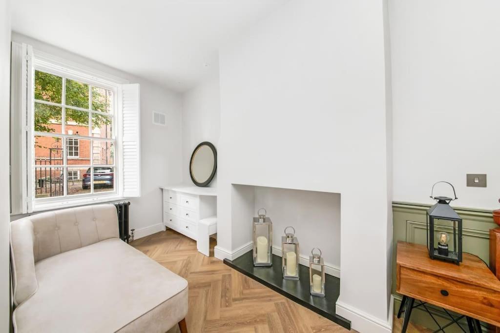The Aldwark Apartment