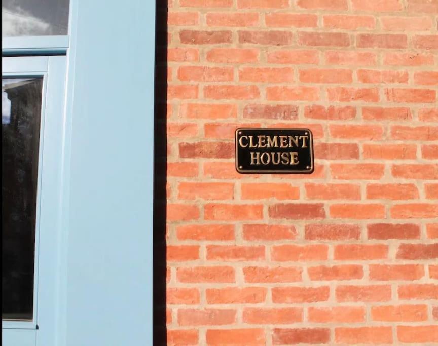Clement House, York, Free Ev And Parking Apartment York