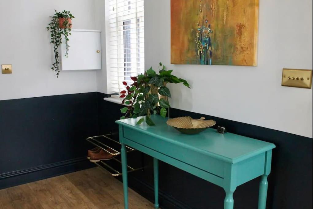 Apartment Clement House, York, Free Ev And Parking York