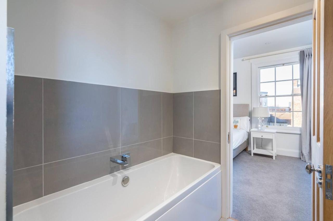 Apartment Pass The Keys Luxurious Duplex With Parking York