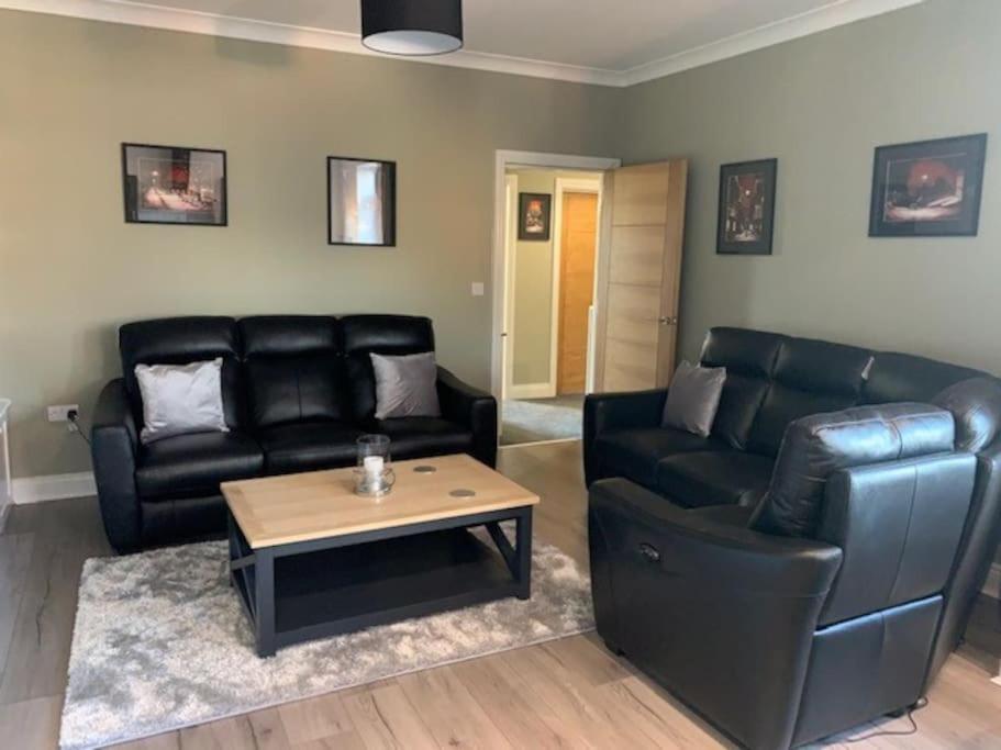 Church View Apartment *