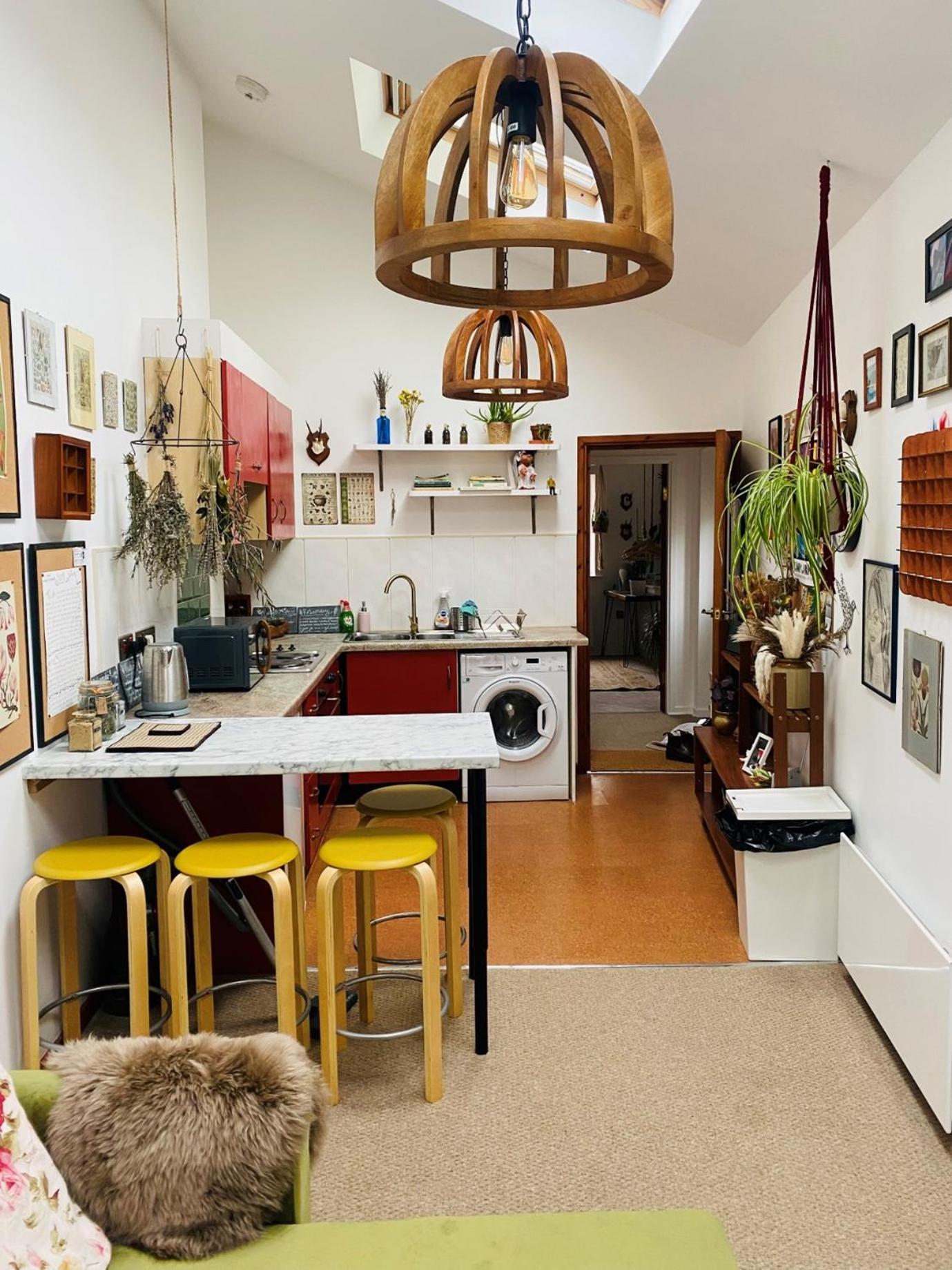 Quirky 10 Min Walk To With Free Parking York