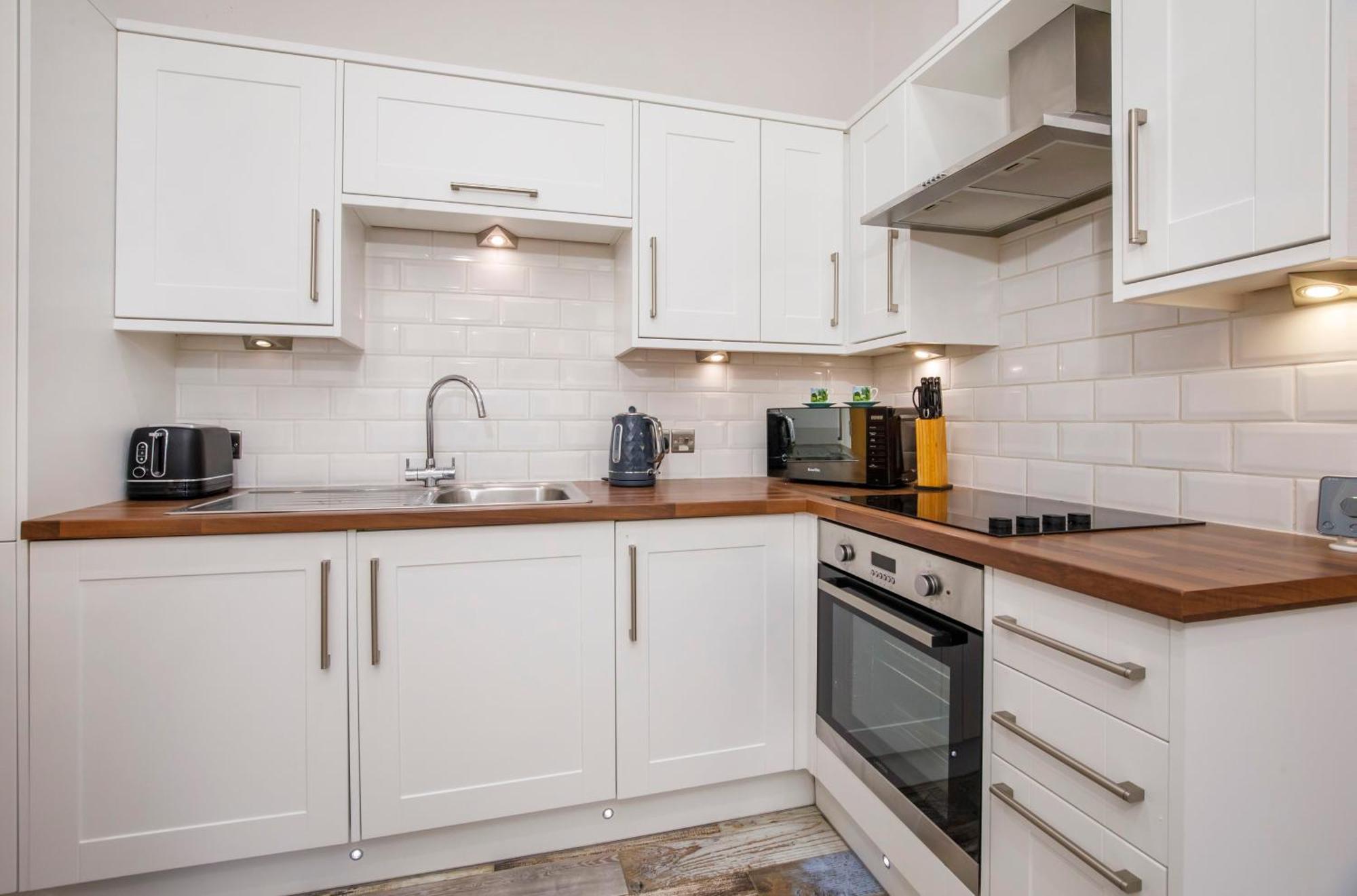 5 The Keyes With Free Parking Apartment *