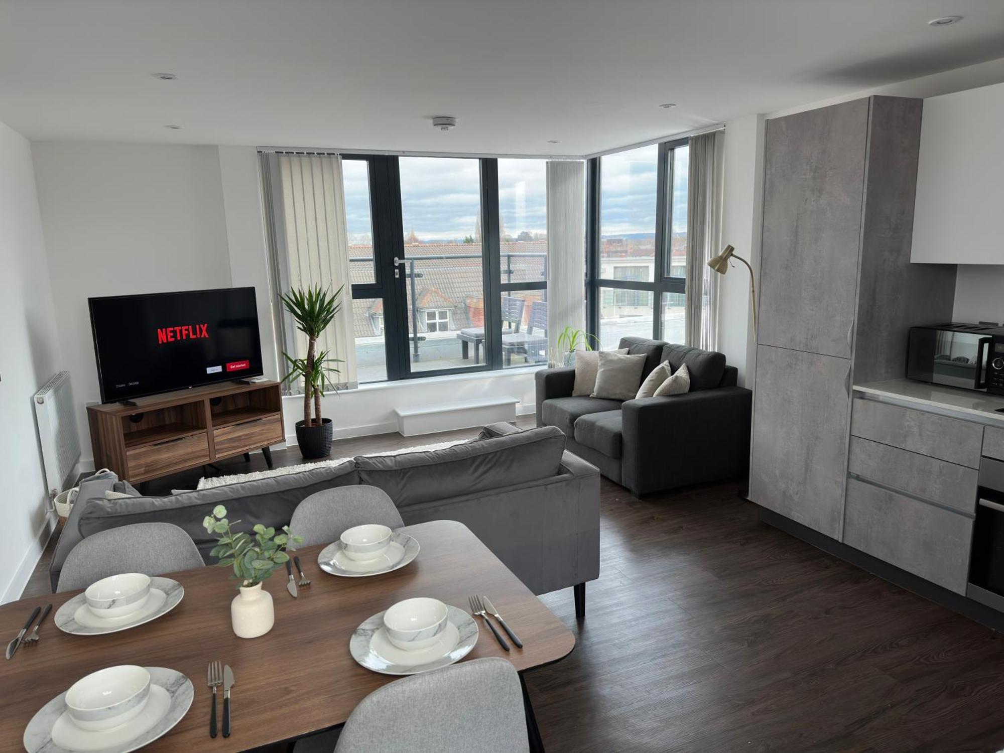 Apartment Luxury Minster Penthouse - Free Gym & Parking *