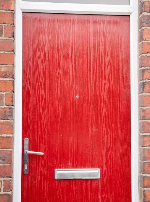 Stylish In - Free Wifi & Parking - Close To Racecourse & Centre