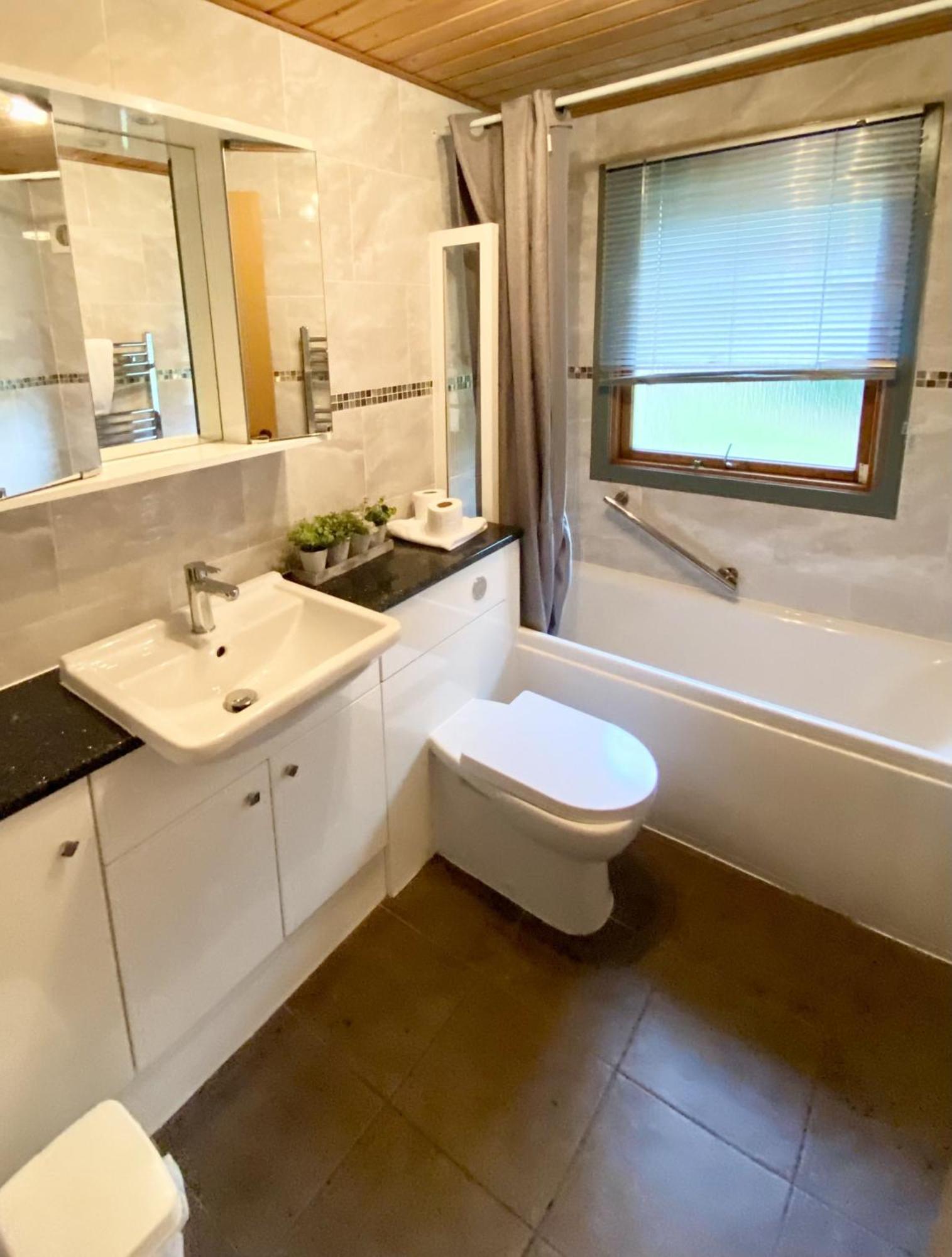 Holiday home Beech 4 Hot Tub York