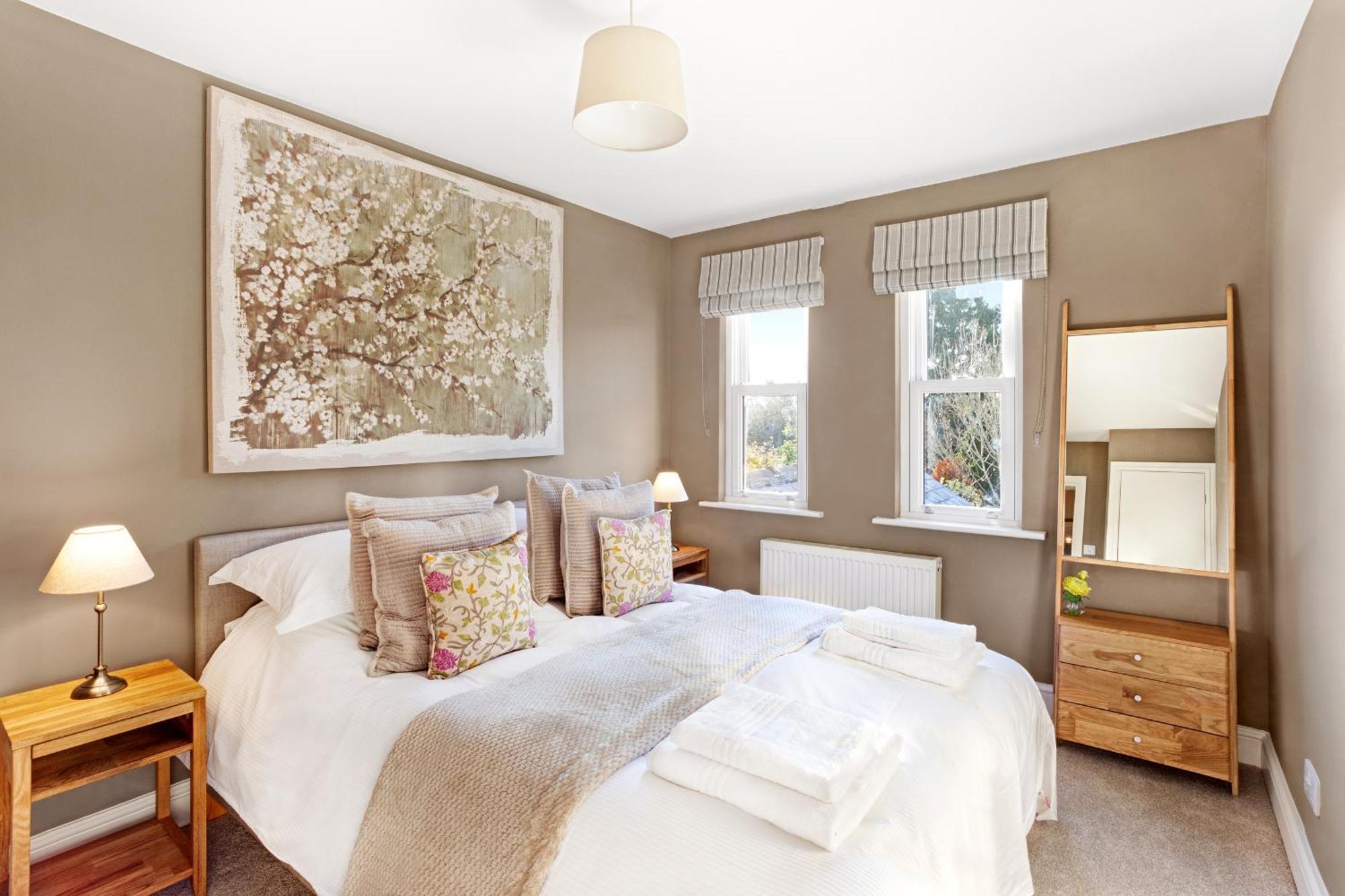 Thorncliffe House *