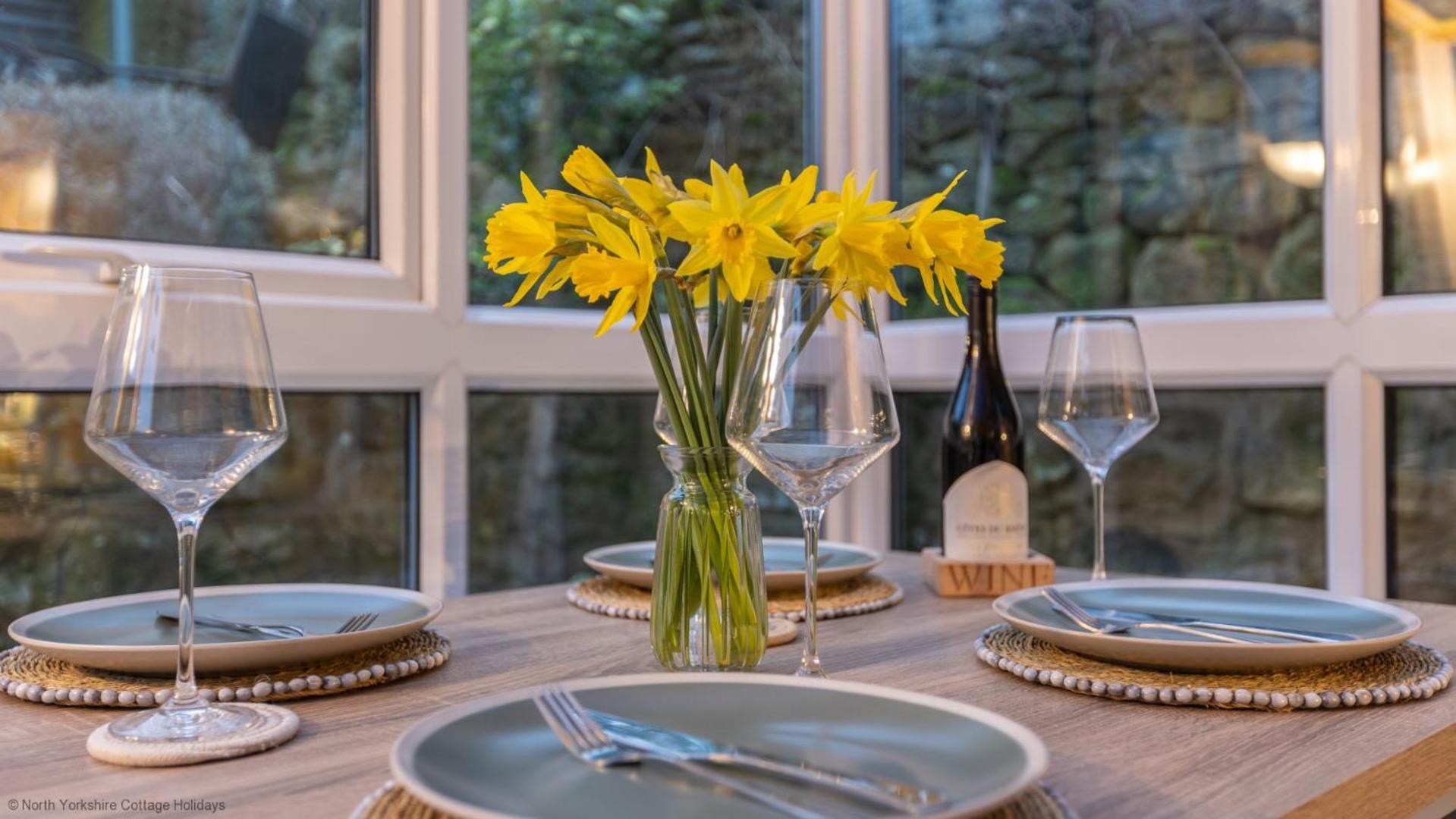 Holiday home Picturesque Stone In The Heart Of North Yorkshire Village - Hideaway *