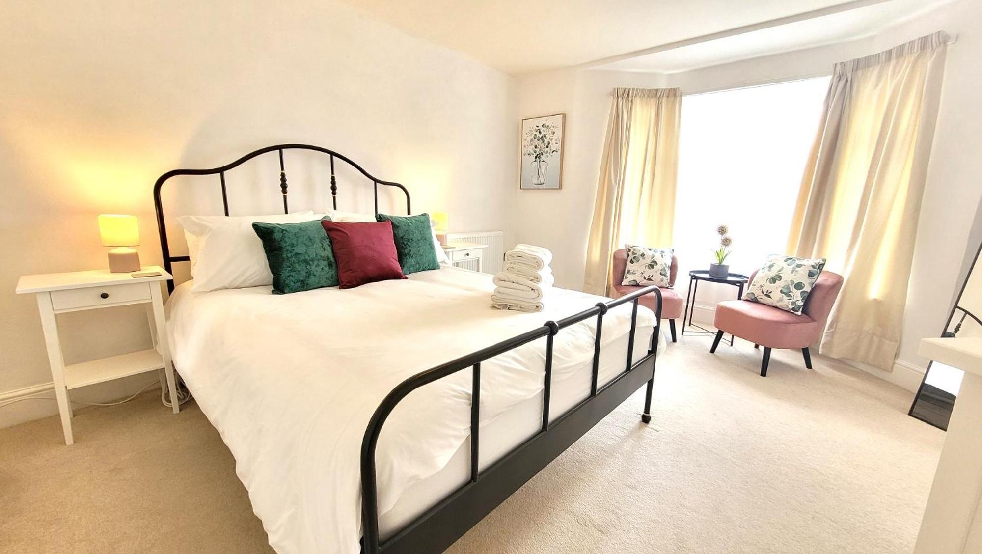 Holiday home Alba House, *