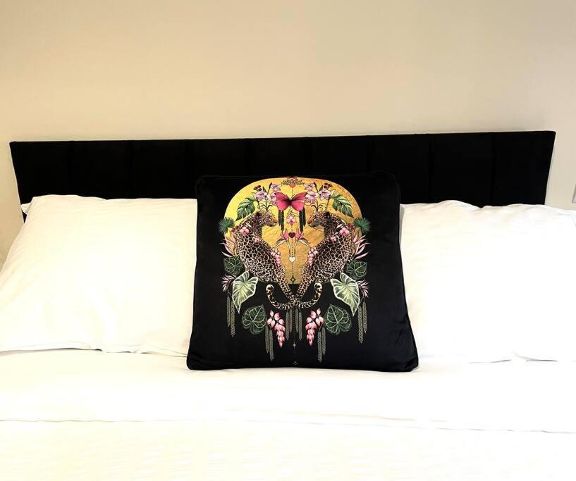 Minster House- Free Parking Holiday home *