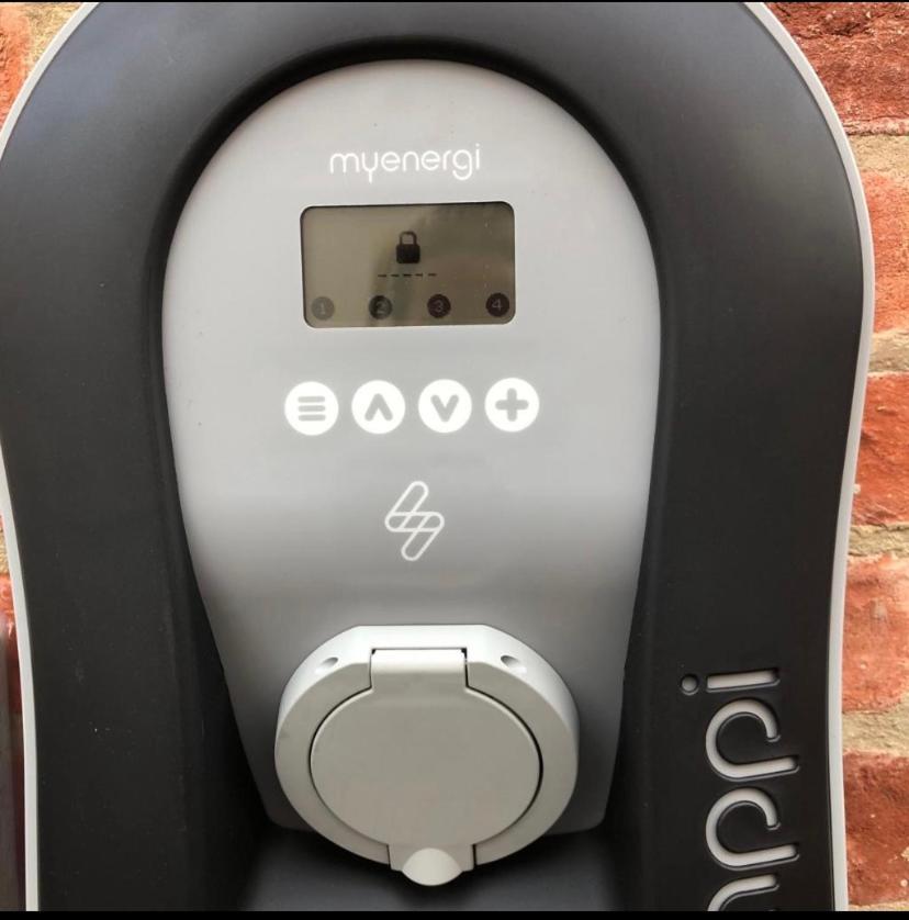 Clement House, York, Free Ev And Parking York