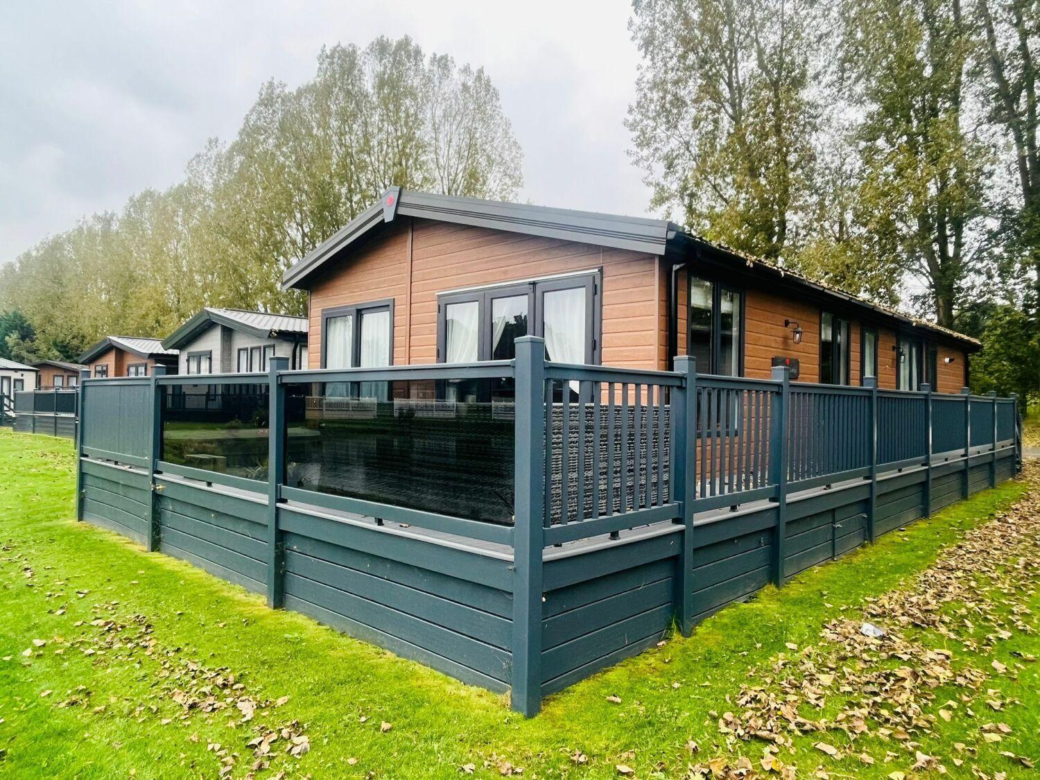 Fountain View With Hot Tub Holiday home *