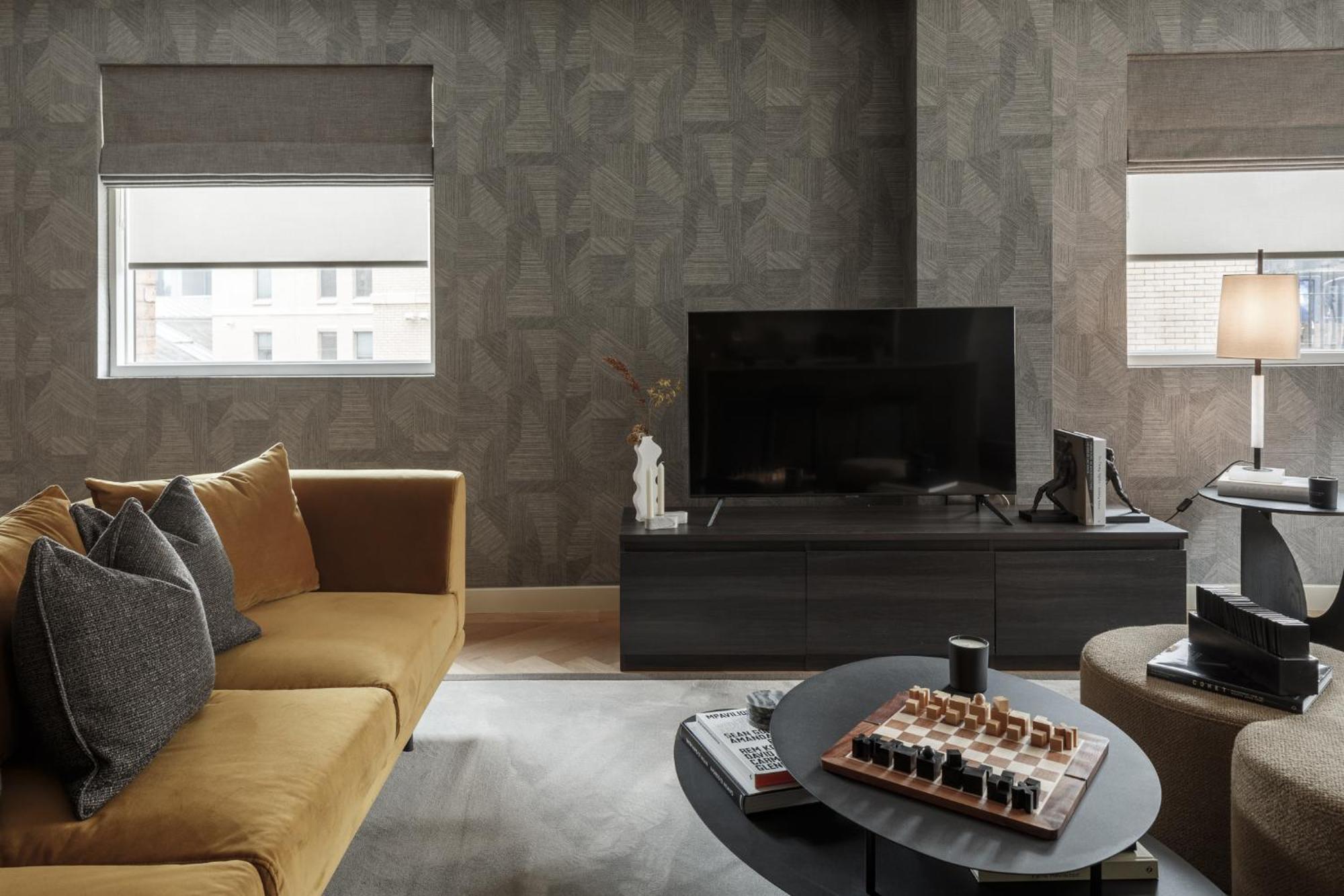 Apartment 9 Kings, Hudson Quarters- Free Parking *