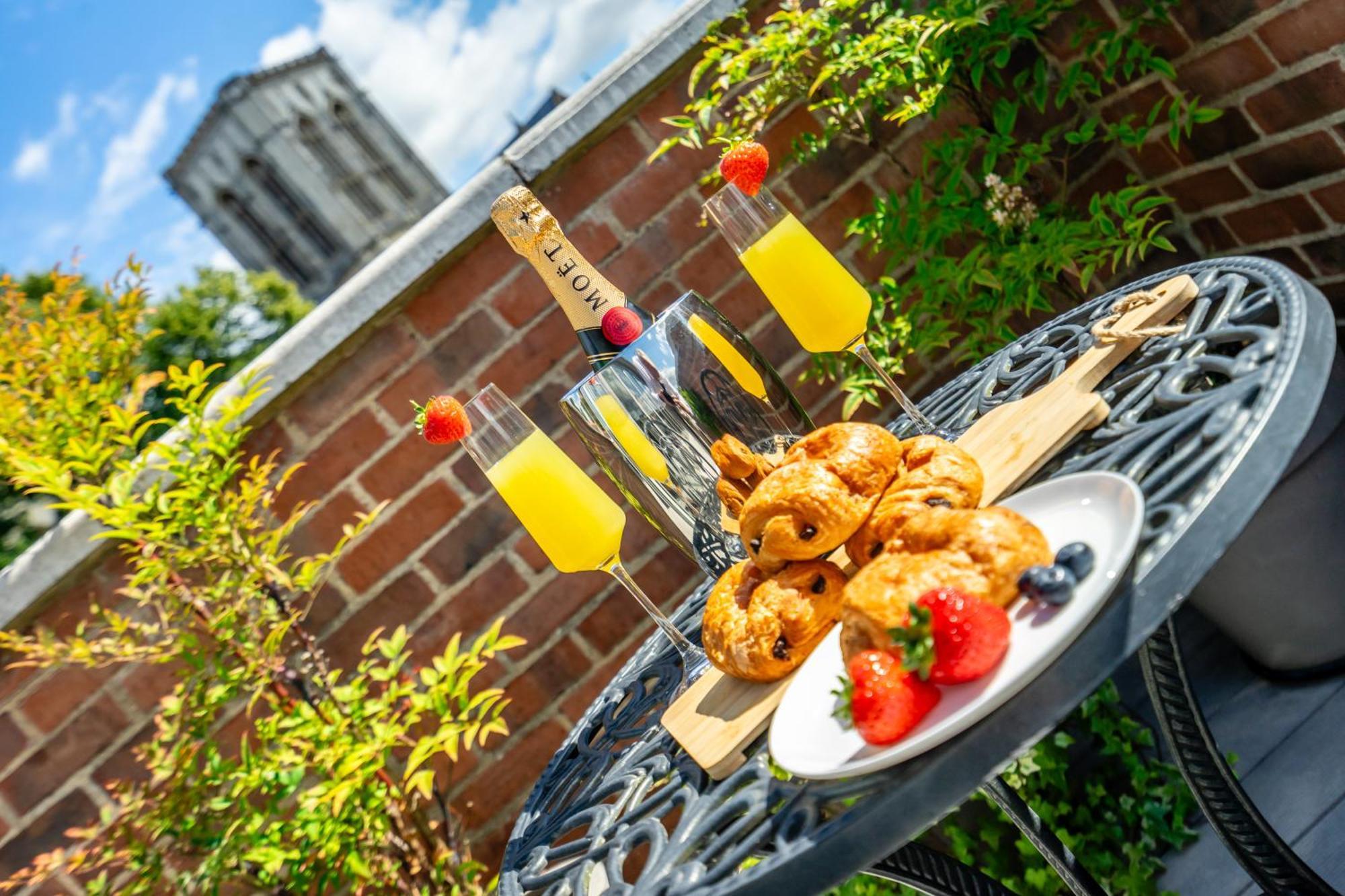 Apartment 11 Stonegate Court York