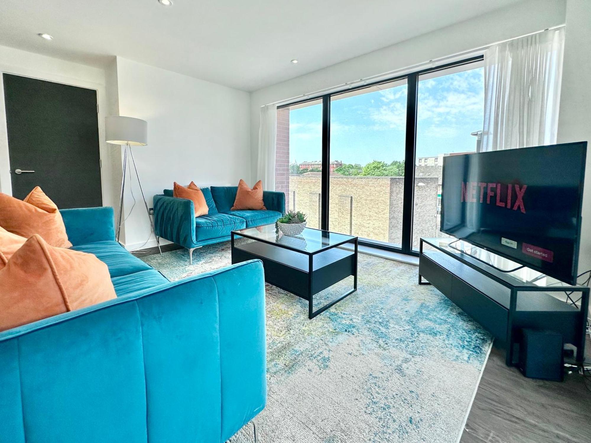 Icona Luxury With Minster Views & Allocated Parking
