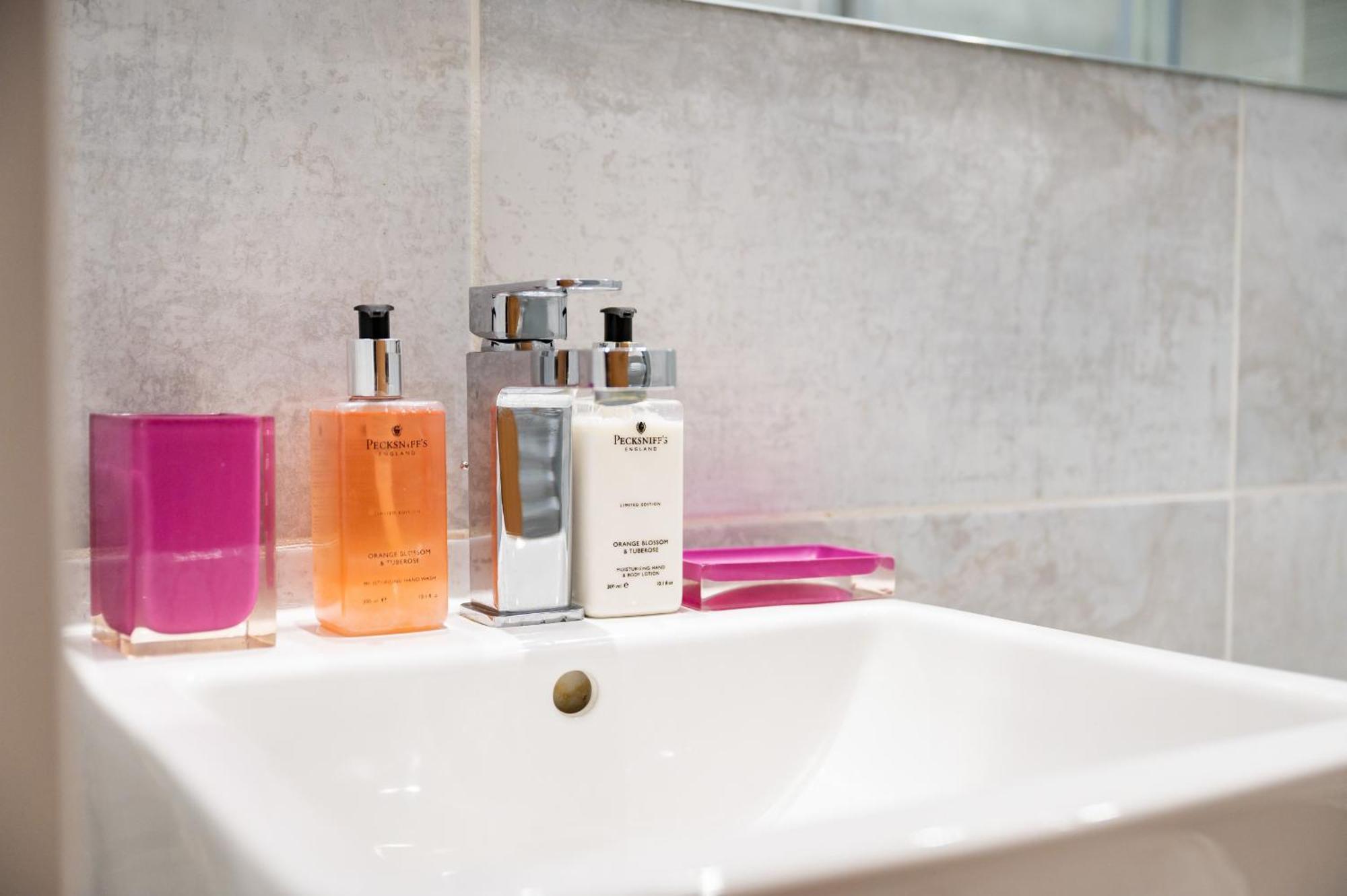 Finest Retreats - The Penthouse At 611 Westgate York