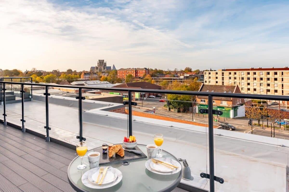 Stayzeni, Ouse Court Stunning 2 Bed Flat York