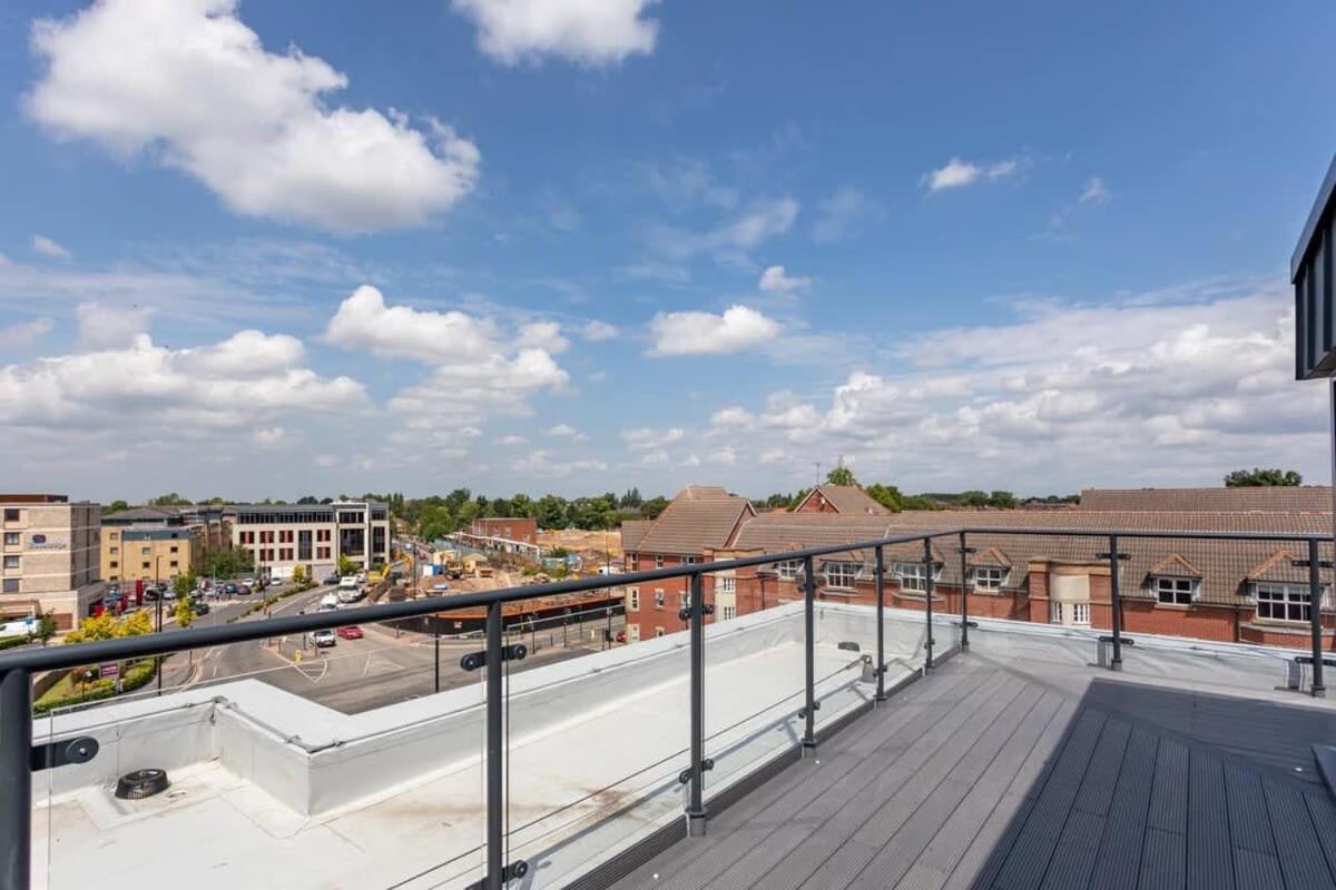 Stayzeni, Ouse Court Stunning 2 Bed Flat Apartment *