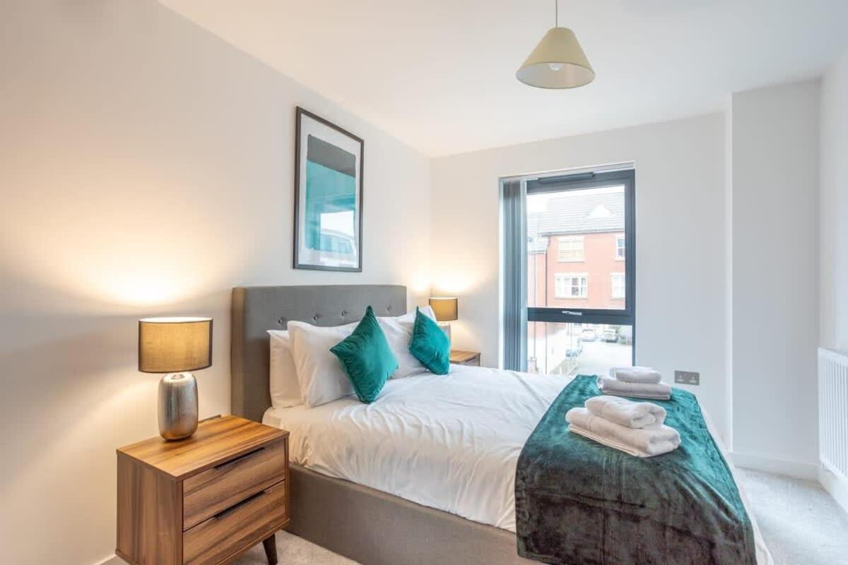 Zeni, Ouse Court Lovely 2 Bed