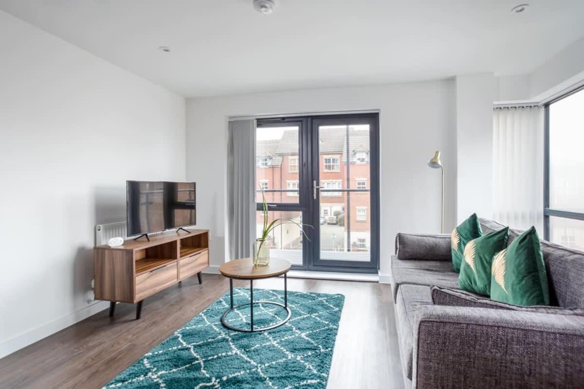 Zeni, Ouse Court Lovely 2 Bed York