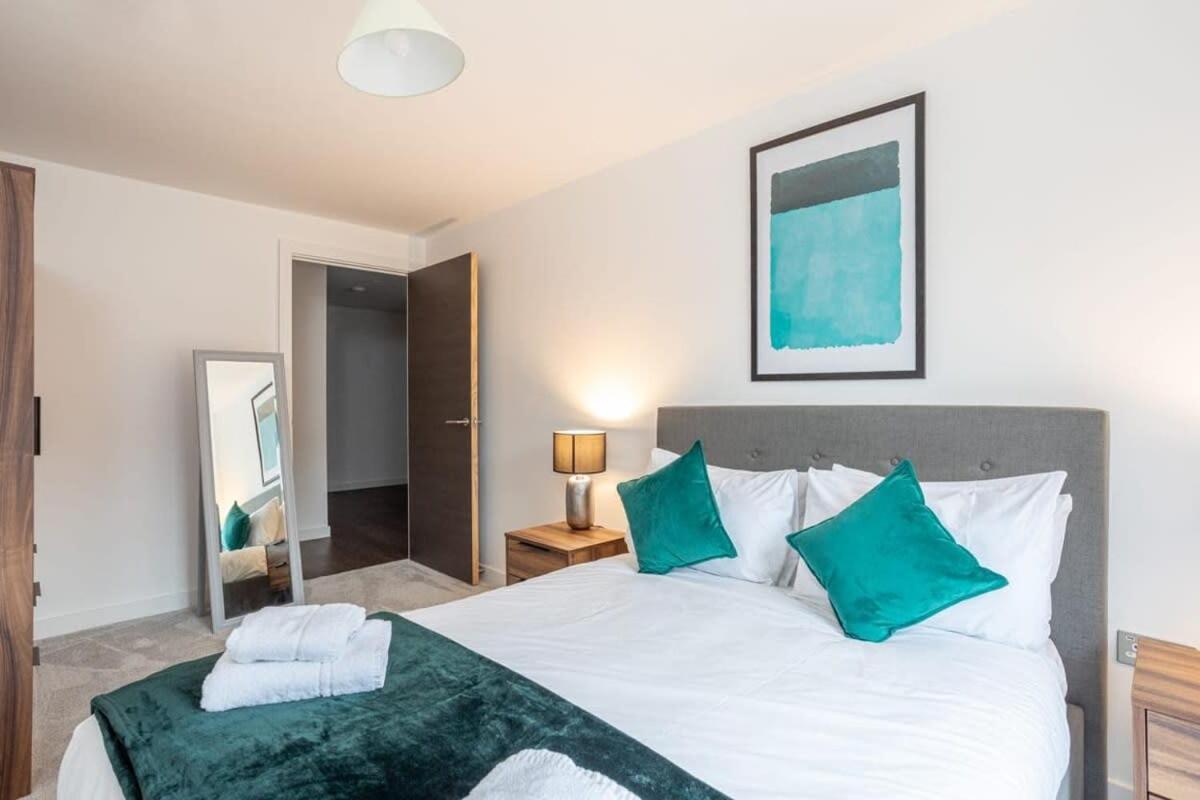 Zeni, Ouse Court Lovely 2 Bed * York