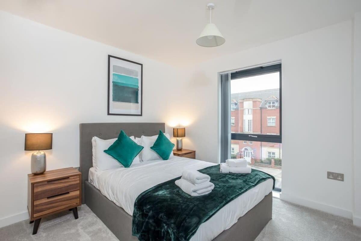 Zeni, Ouse Court Lovely 2 Bed * York