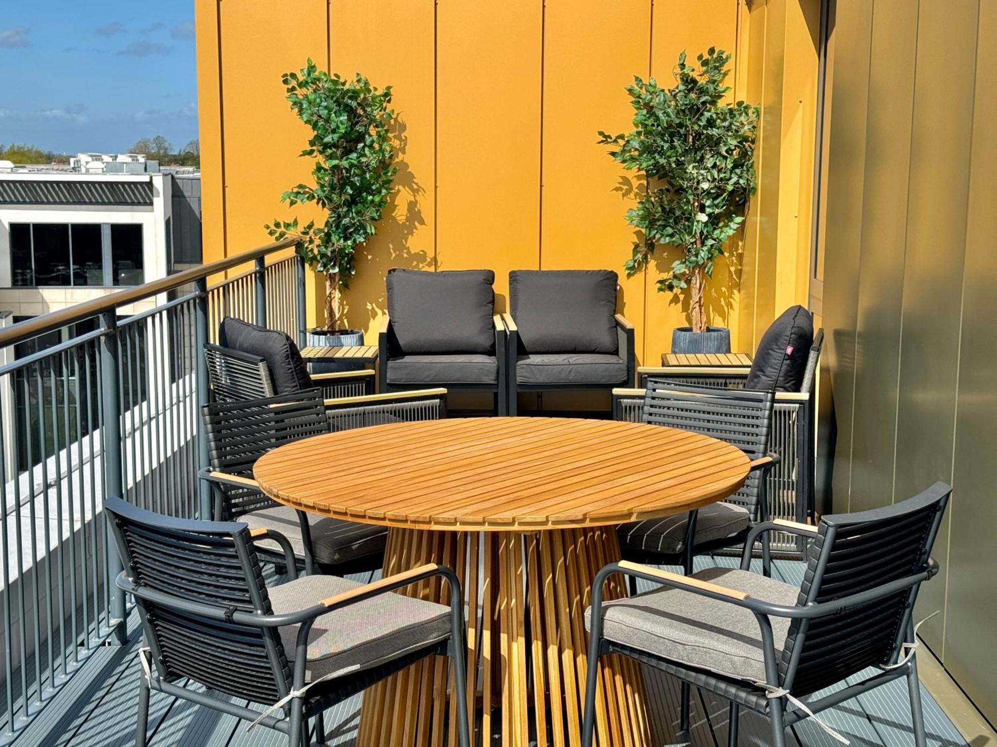 Apartment Carillon 60 With Free Secure Parking *