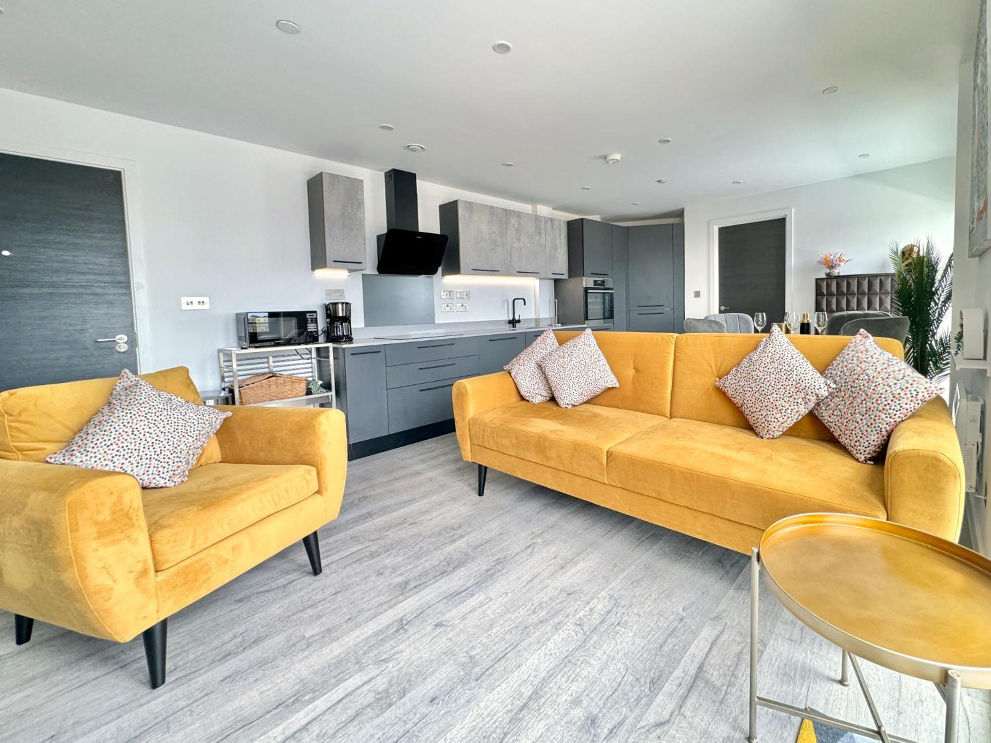 Carillon 60 With Free Secure Parking Apartment