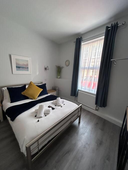 The Niche Apartment *