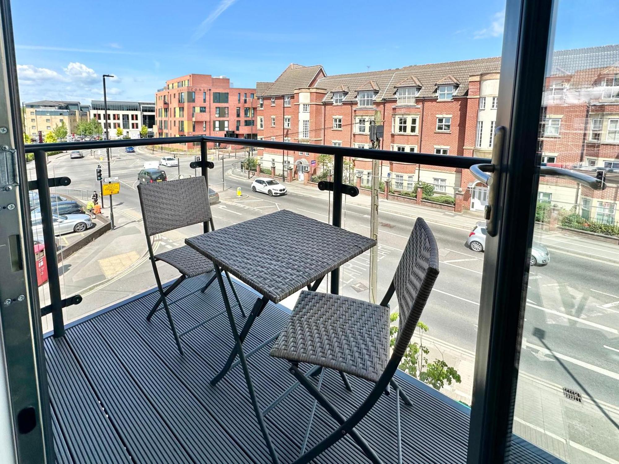 Icona Luxury With Minster Views & Allocated Parking *