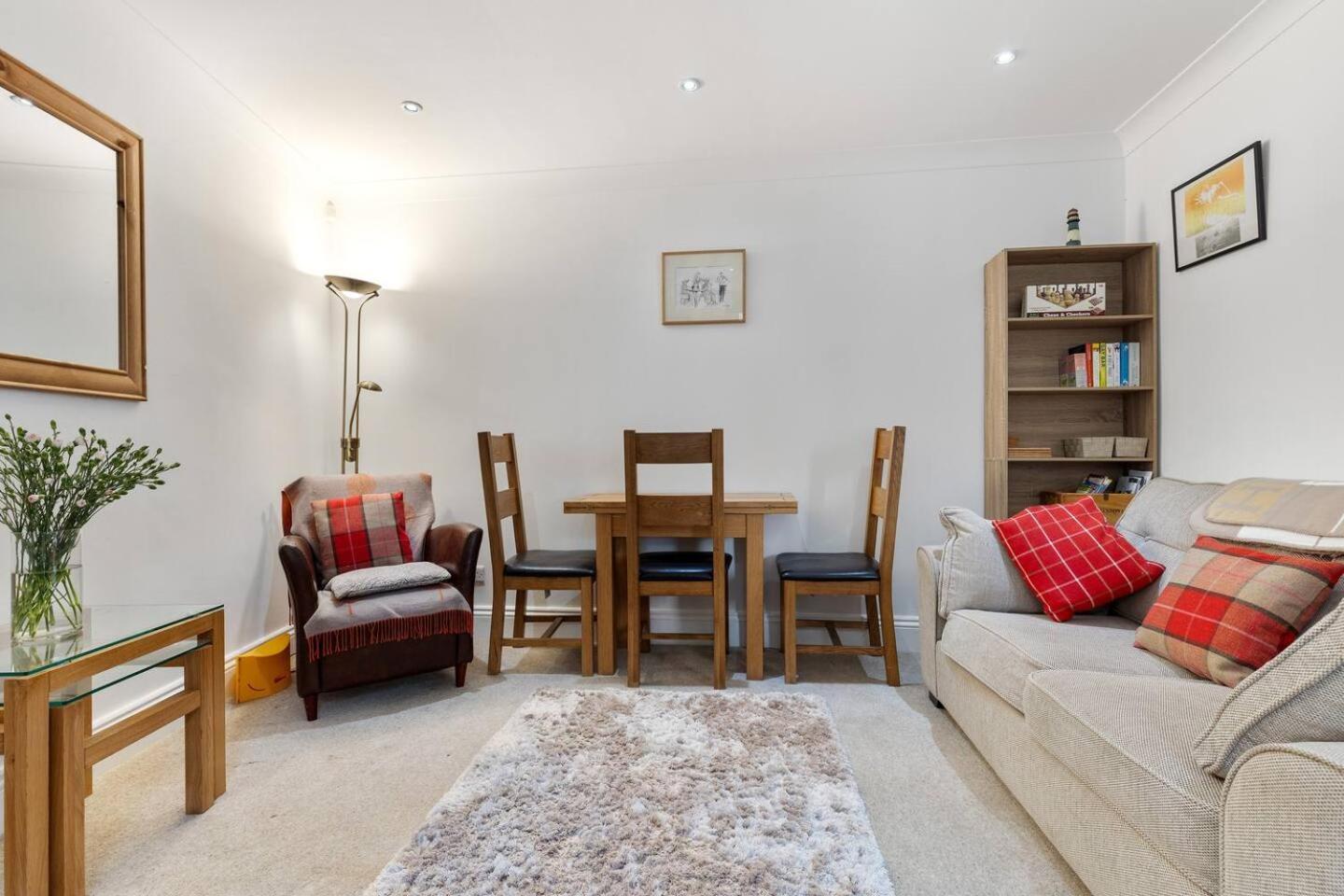 Pass The Keys 4 35 Fossgate - Cosy 2 Bed Sleeps 5 *