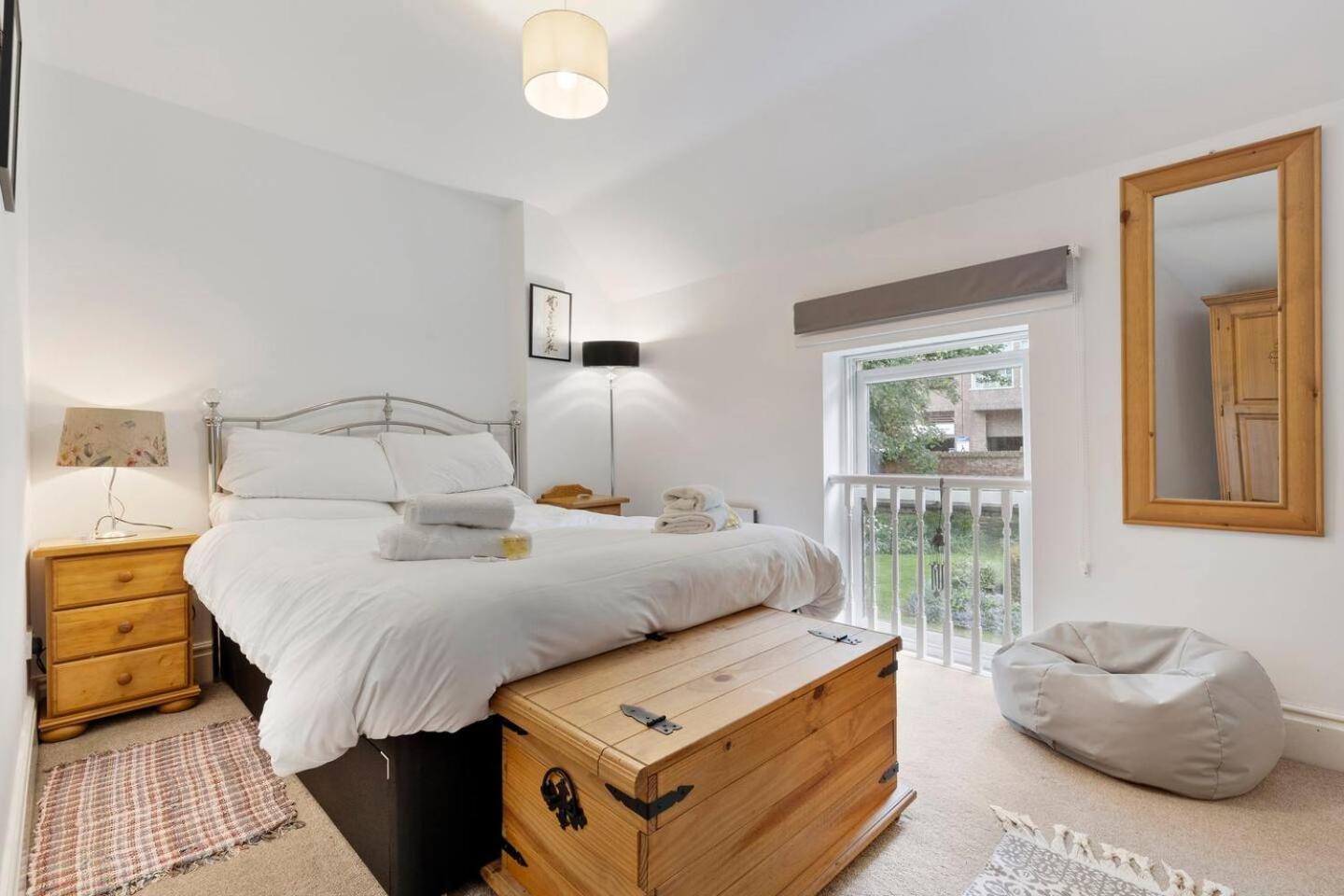 Holiday home Pass The Keys 4 35 Fossgate - Cosy 2 Bed Sleeps 5 *