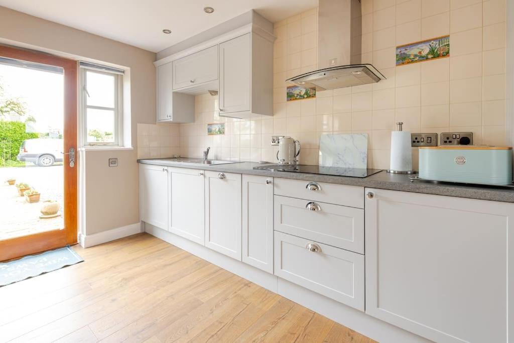 Olive Nidd Grange Moor Monkton Holiday home *