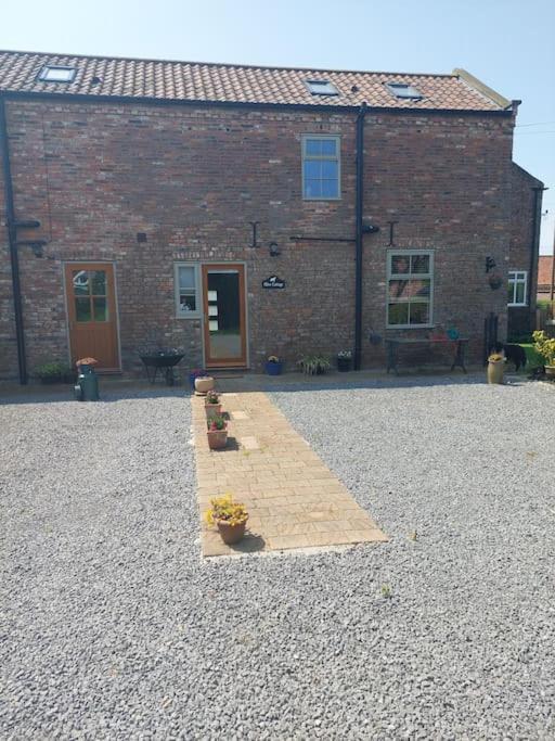 Olive Nidd Grange Moor Monkton Holiday home *
