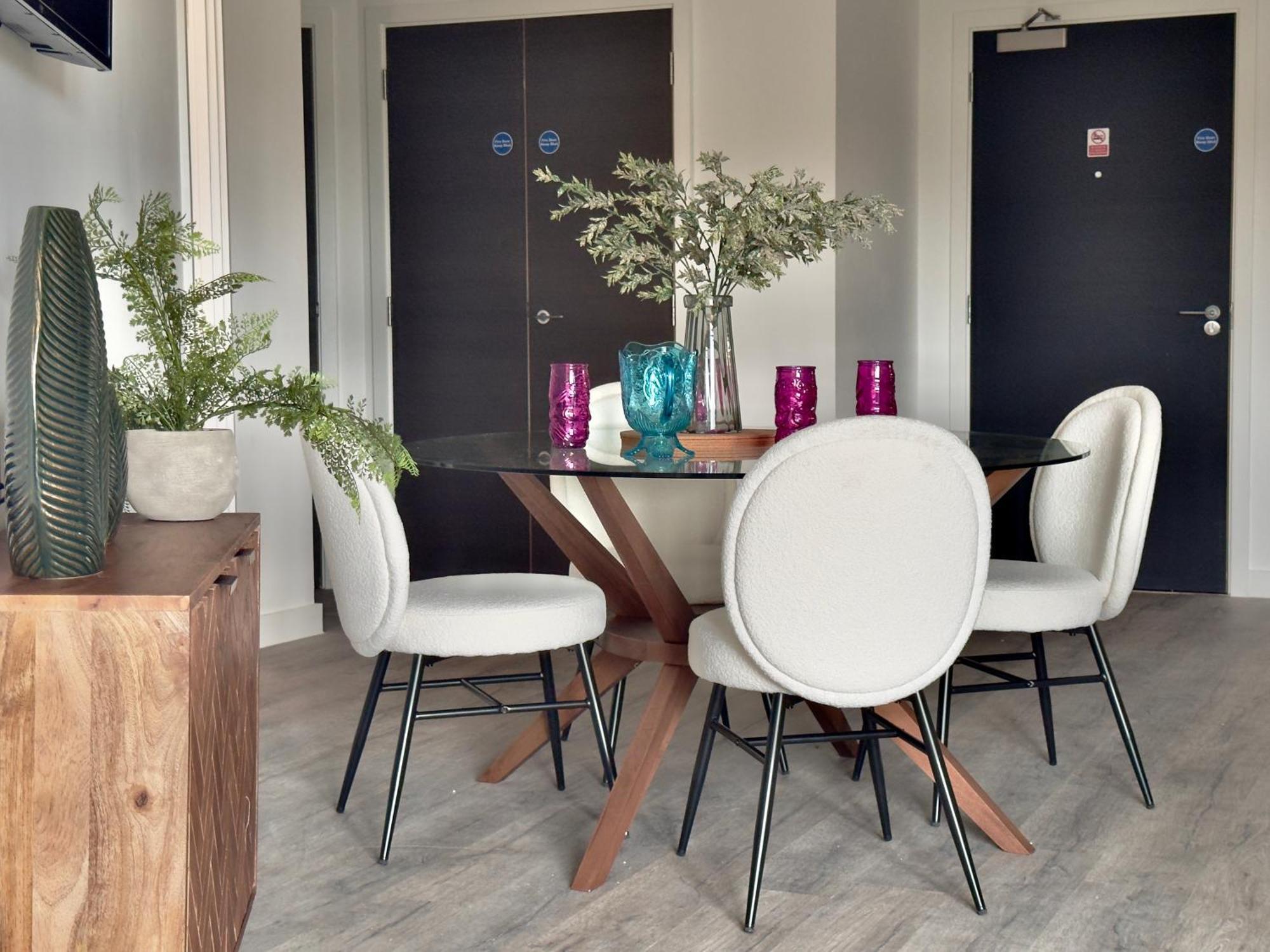 Apartment 44 Citygate Sleeps 4 *