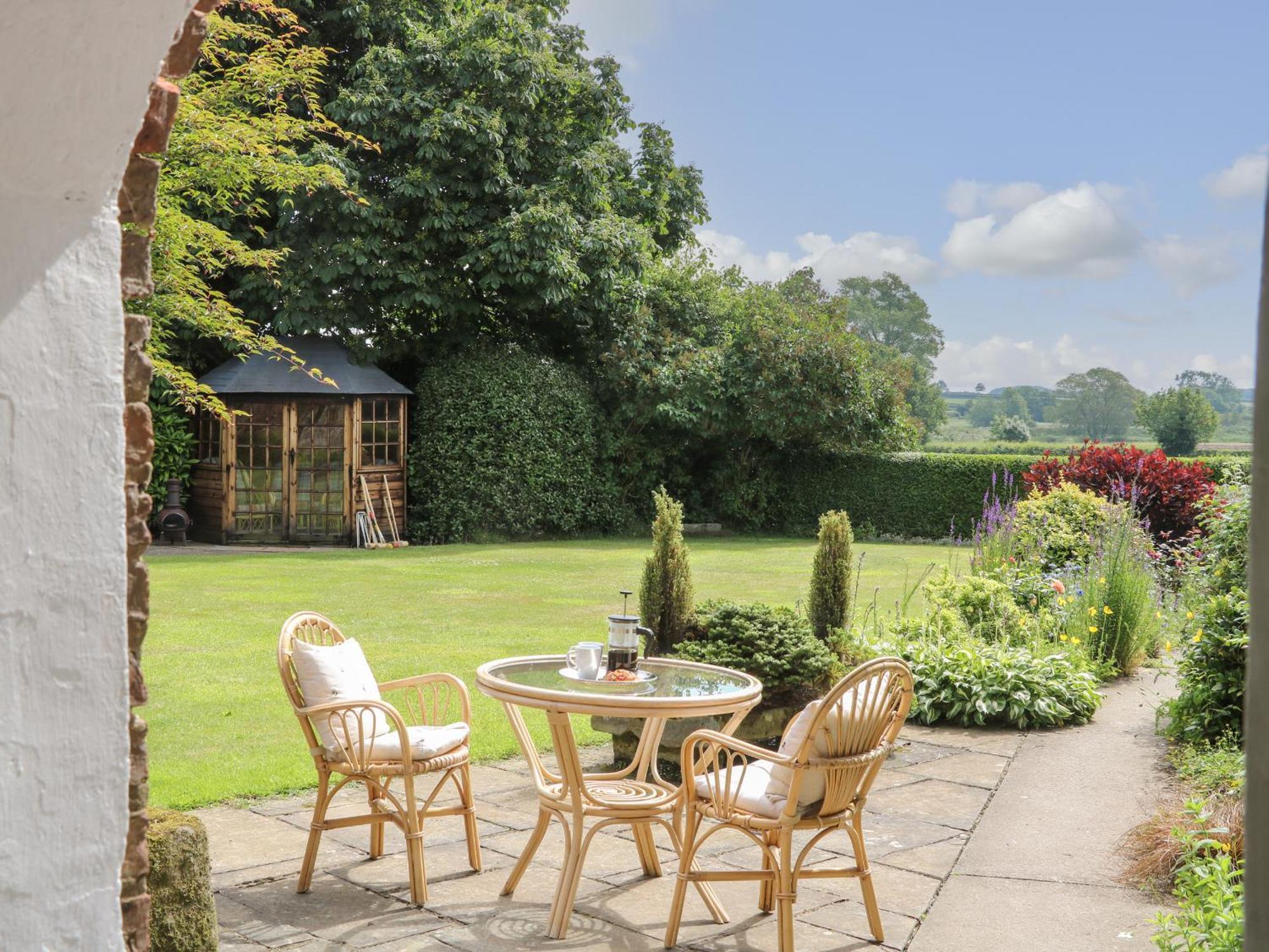 Holiday home Chestnuts At Youlton *