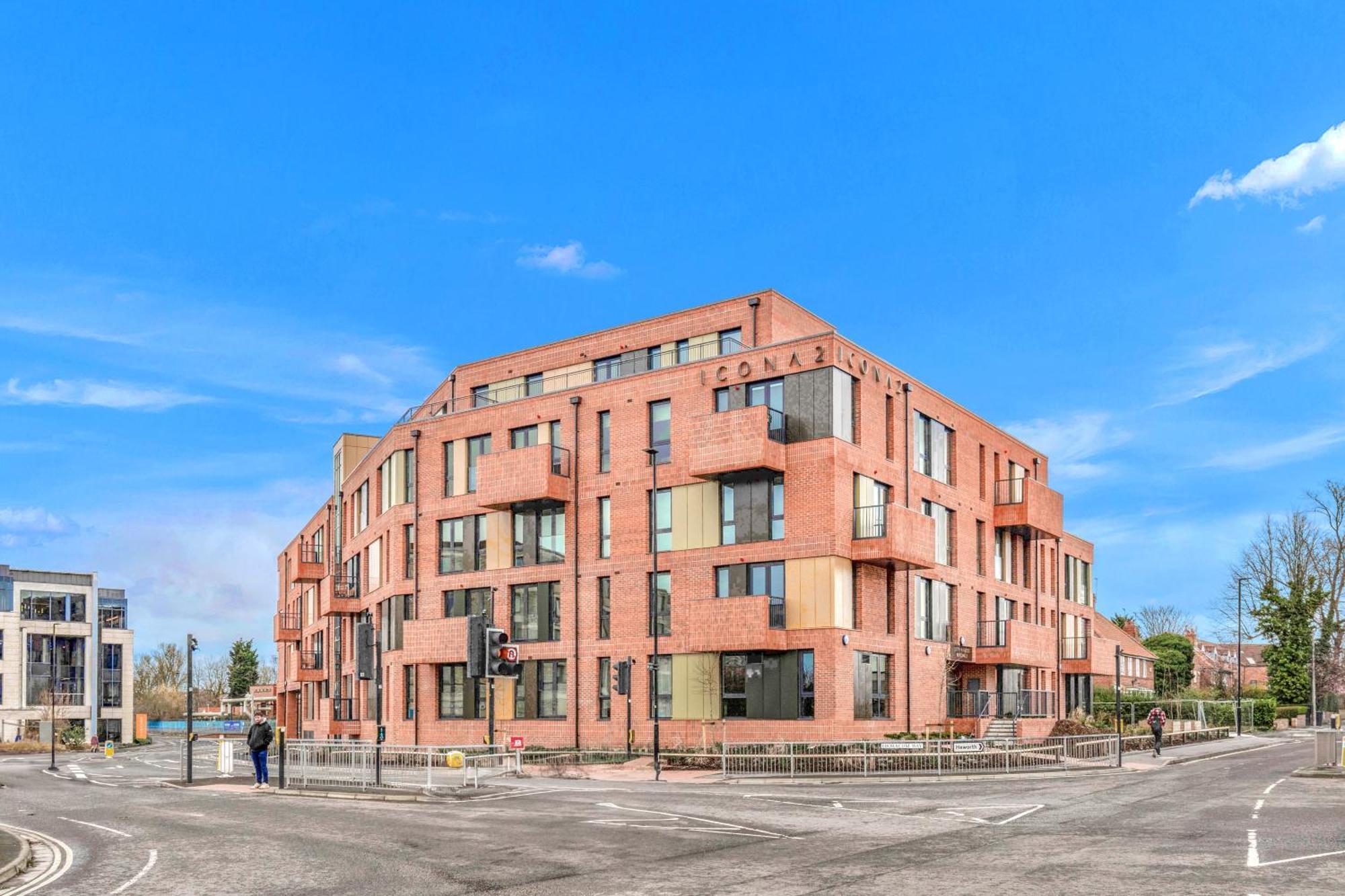 57 Apartment *