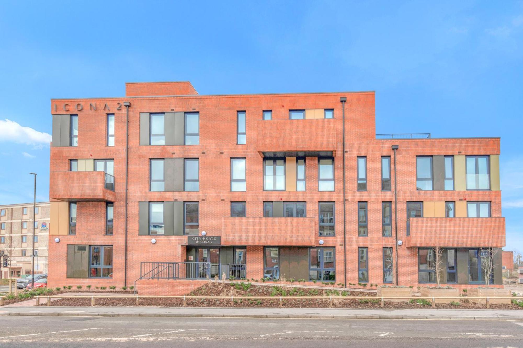 57 Apartment *