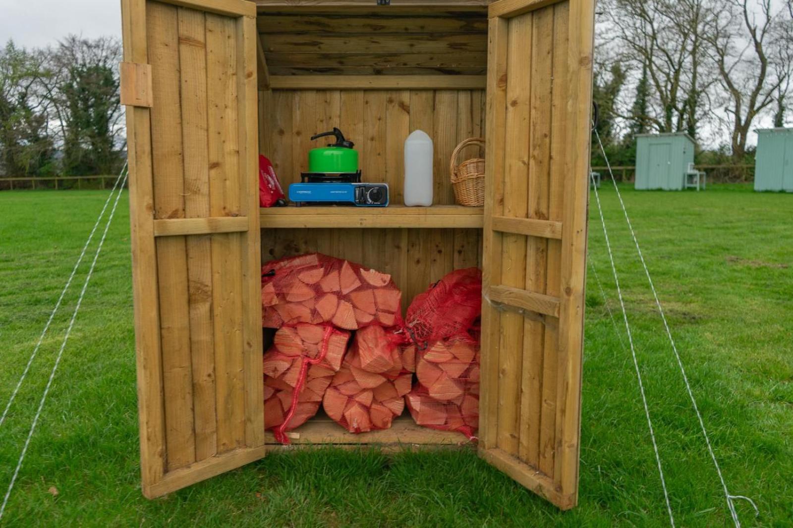 Freespirit Glamping Luxury tent *