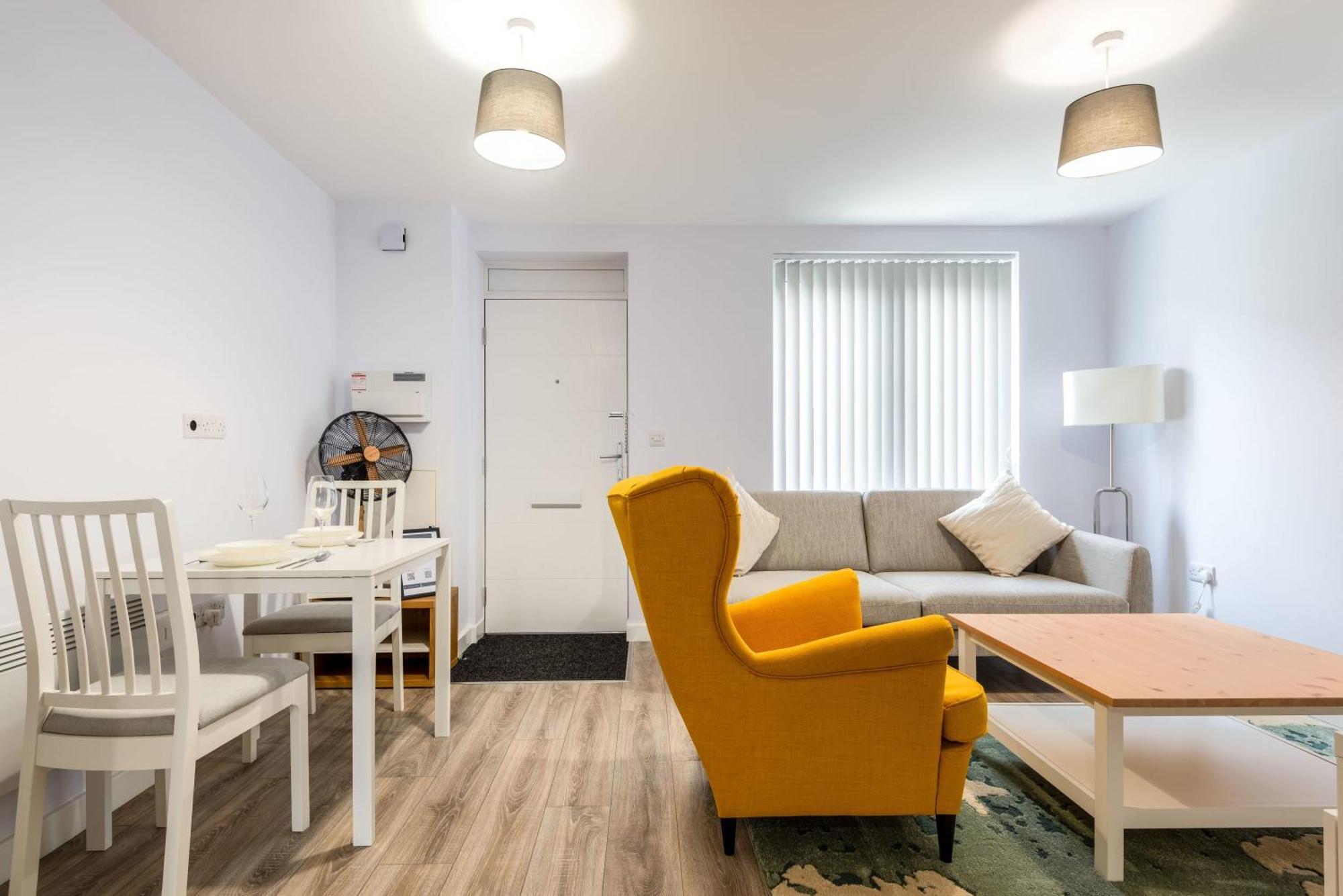 Modern 1 Bedroom Apartment York