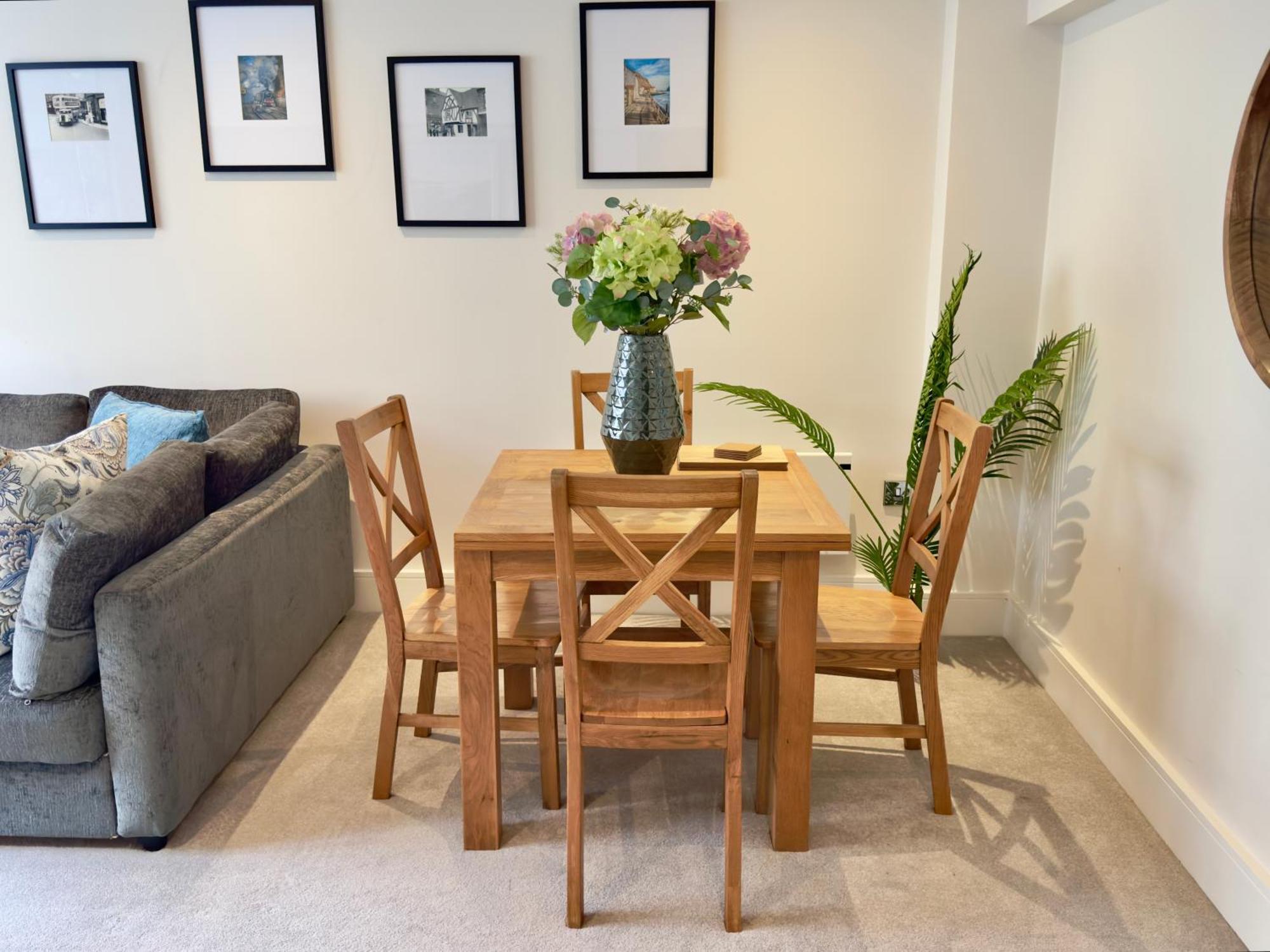 61 Cocoa Apartment *