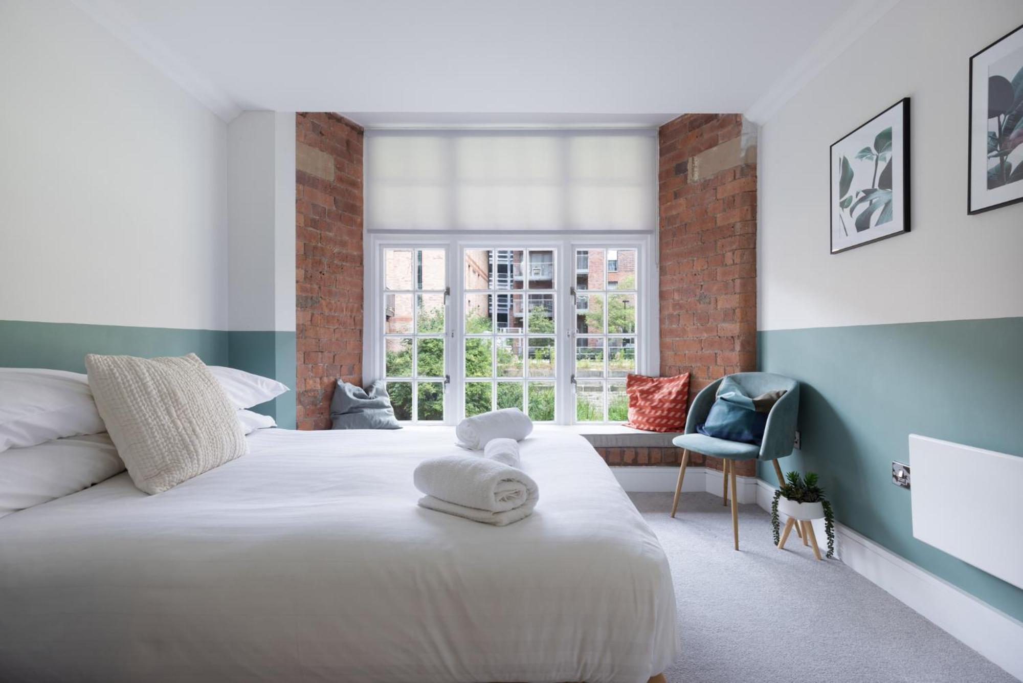 Apartment No 18 The Waterline Riverside
