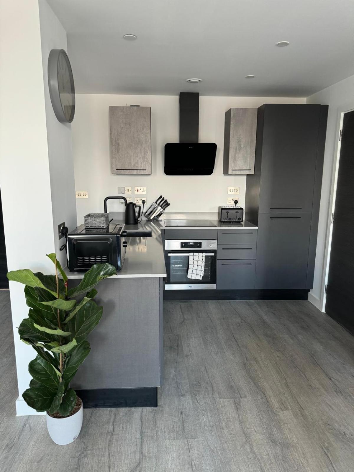 Apartment Minster Icona 250 Free Parking & Gym