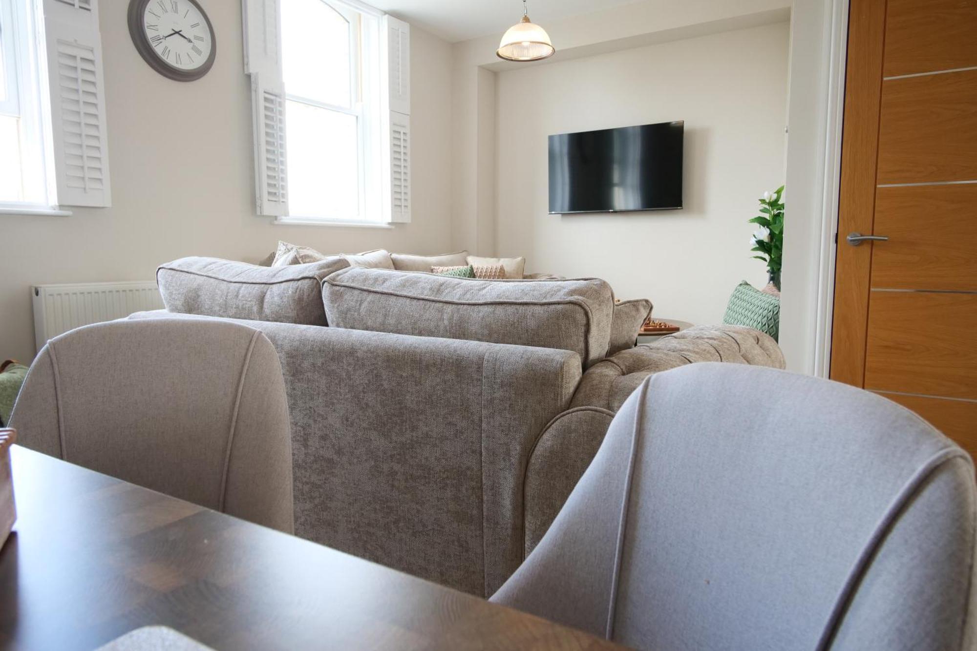 11 Bluebridge With Free Parking Apartment *