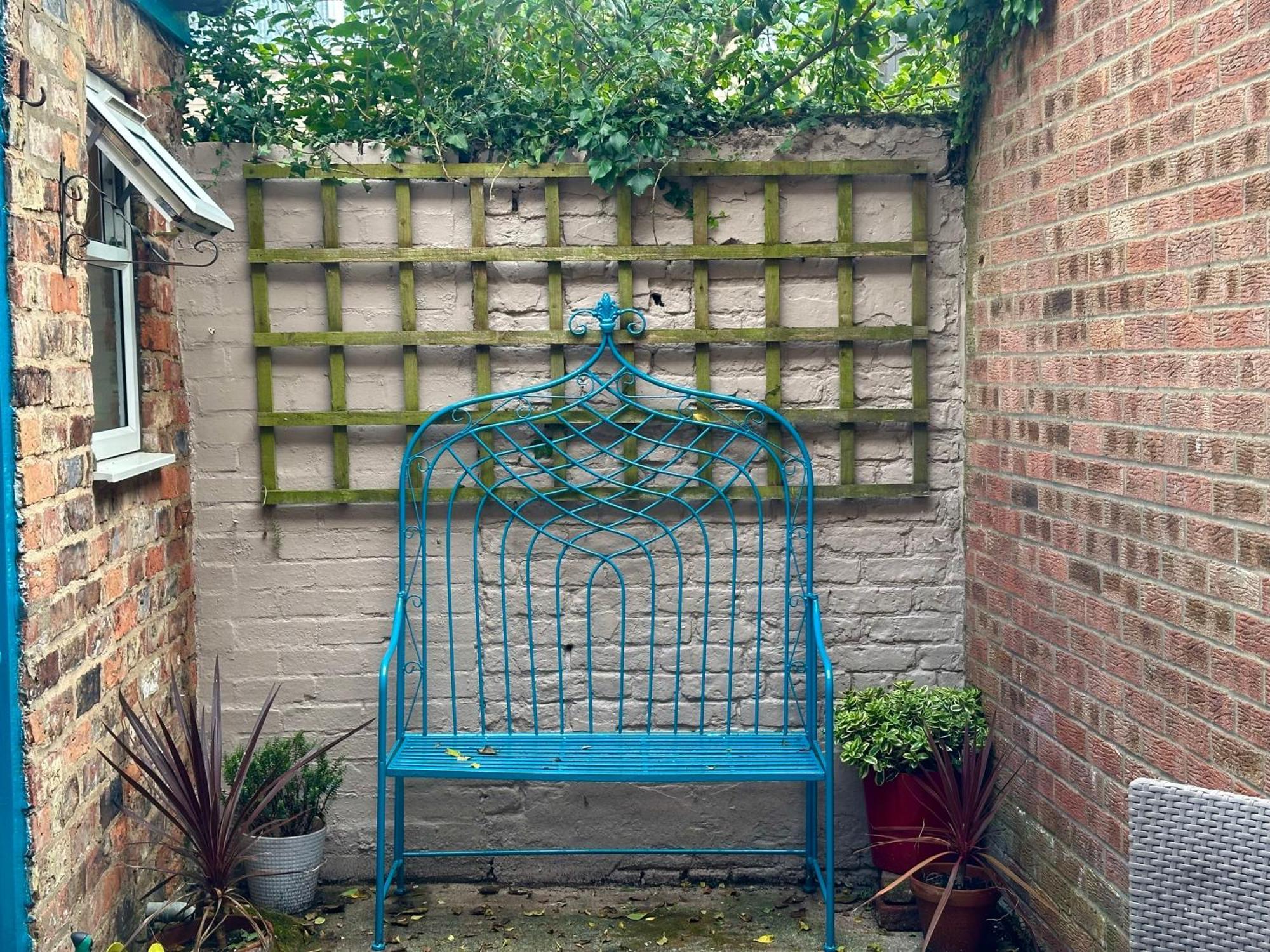 Comfy Within Wall, 10 Mins Walk To Centre, Attractions & Railway Station