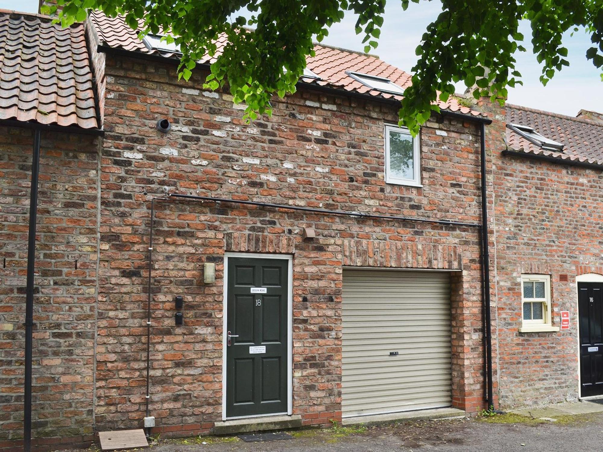 Holiday home Biggan Mews *