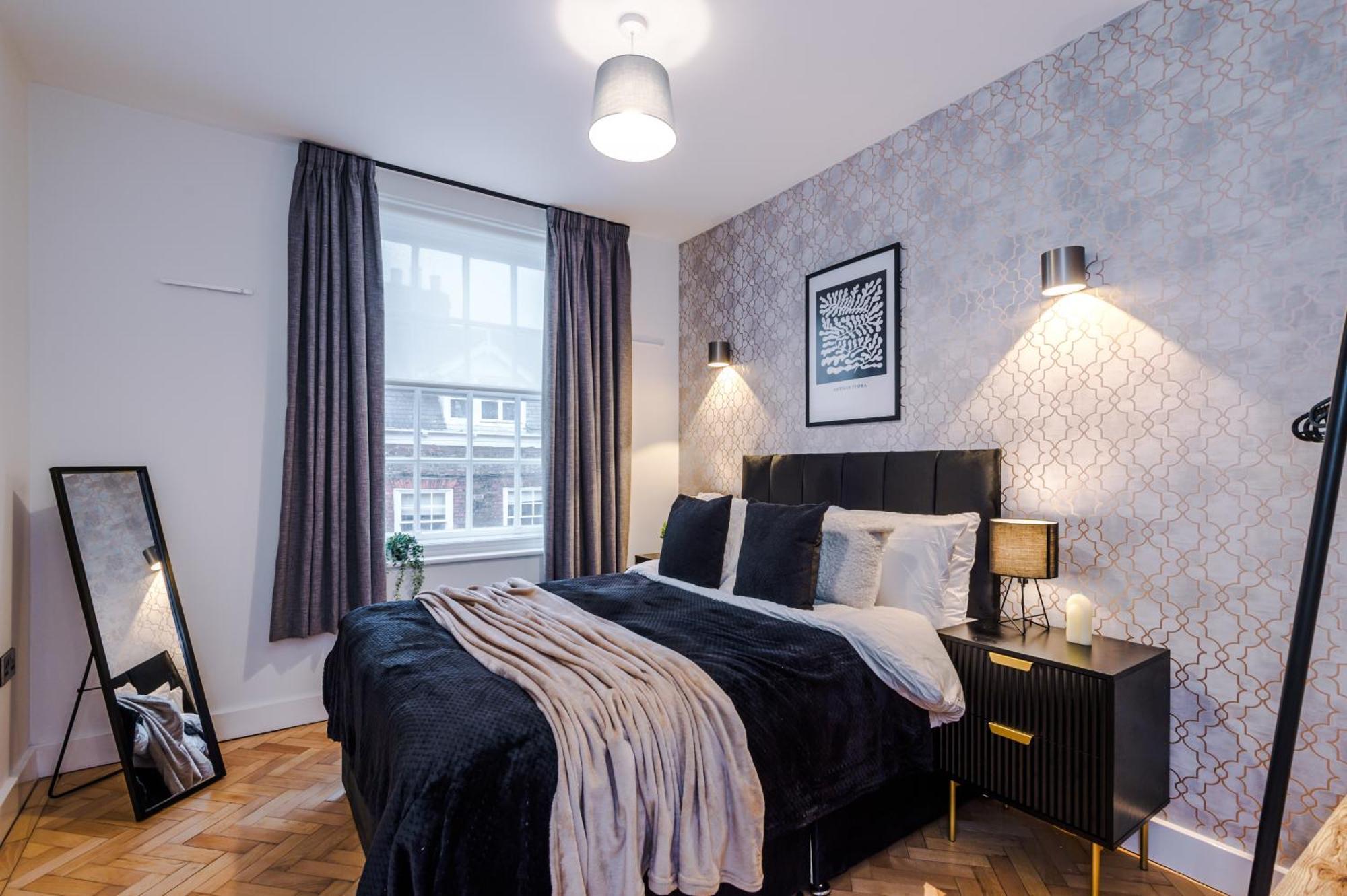 Penthouse With Private Roof Terrace York